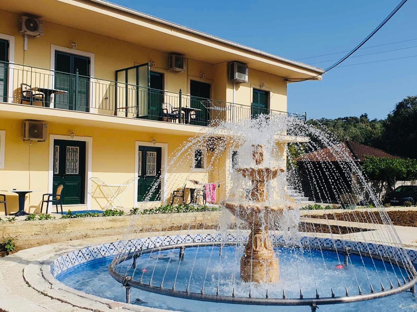 Elia Apartment Doukades Exterior photo