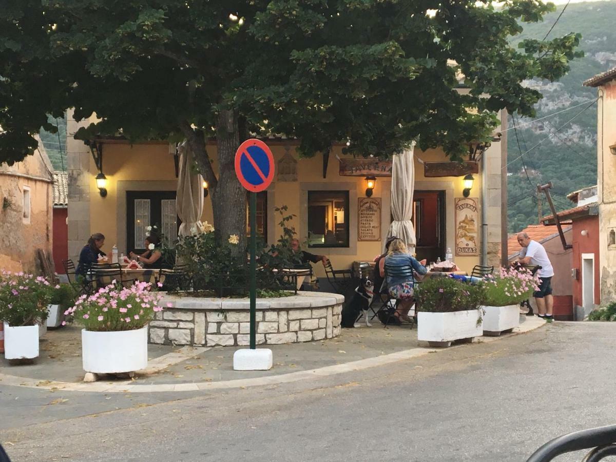 Elia Apartment Doukades Exterior photo